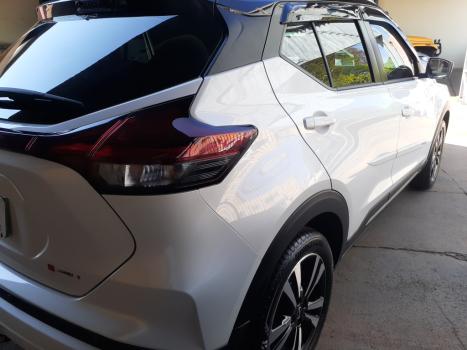 NISSAN Kicks 1.6 16V 4P FLEXSTART EXCLUSIVE XTRONIC AUTOM�TICO CVT, Foto 10