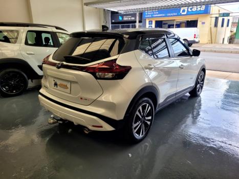 NISSAN Kicks 1.6 16V 4P FLEXSTART EXCLUSIVE XTRONIC AUTOMÁTICO CVT, Foto 6