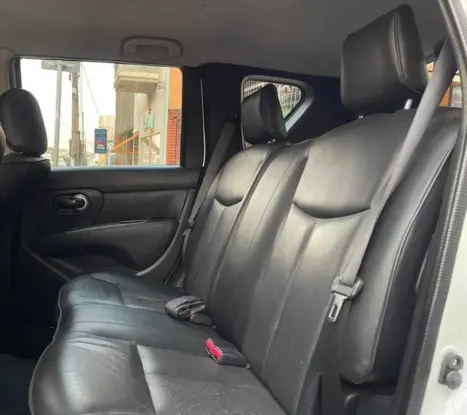 NISSAN Livina 1.8 16V 4P SL X-GEAR FLEX AUTOMTICO, Foto 8