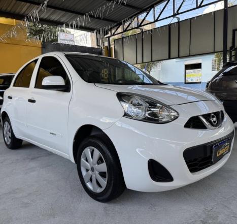 NISSAN March 1.0 12V 4P S FLEX, Foto 2