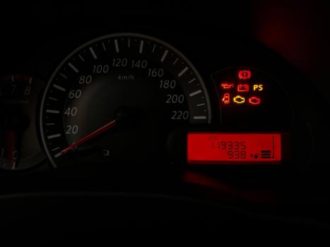 NISSAN March 1.0 16V 4P S FLEX, Foto 5