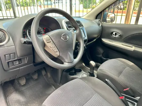 NISSAN March 1.6 16V 4P SL FLEX, Foto 5