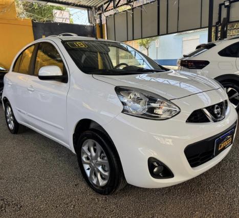 NISSAN March 1.6 16V 4P SV FLEX, Foto 2