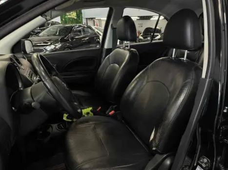 NISSAN March 1.6 16V 4P SV FLEX, Foto 8