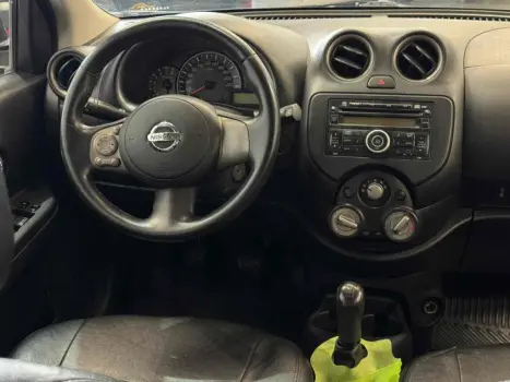 NISSAN March 1.6 16V 4P SV FLEX, Foto 14