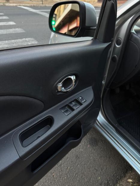 NISSAN March 1.6 16V 4P S FLEX, Foto 20