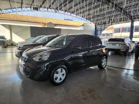 NISSAN March 1.6 16V 4P S FLEX, Foto 3