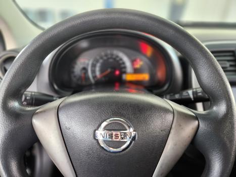 NISSAN March 1.6 16V 4P S FLEX, Foto 9