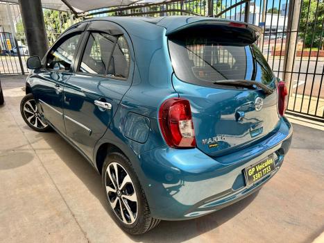 NISSAN March , Foto 2