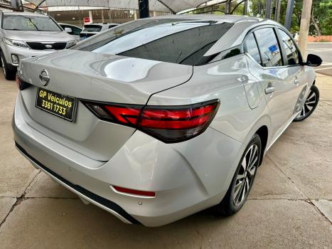 NISSAN Sentra 2.0 16V 4P ADVANCE XTRONIC AUTOM�TICO, Foto 4