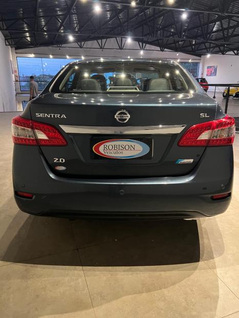 NISSAN Sentra 2.0 16V 4P SL AUTOM�TICO CVT, Foto 5
