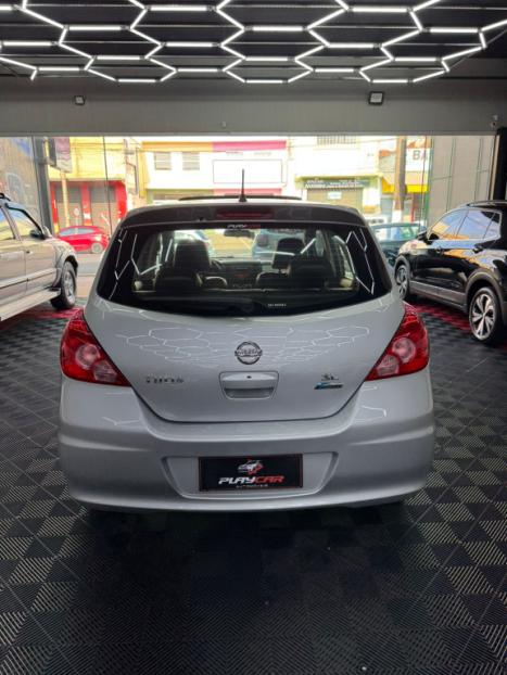 NISSAN Tiida Hatch 1.8 16V 4P SL FLEX, Foto 5