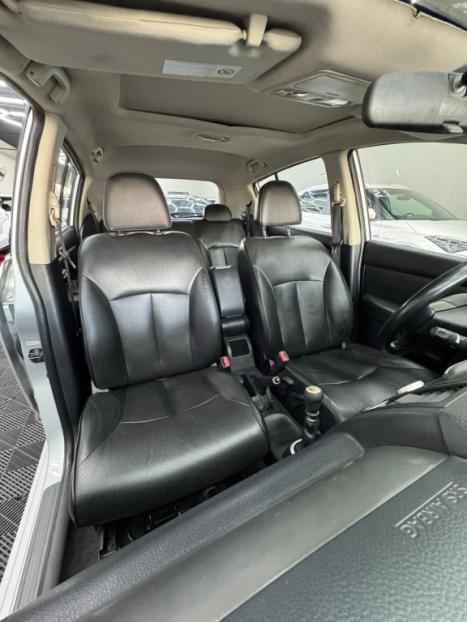 NISSAN Tiida Hatch 1.8 16V 4P SL FLEX, Foto 11