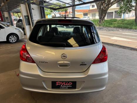 NISSAN Tiida Hatch 1.8 16V 4P SL FLEX, Foto 10