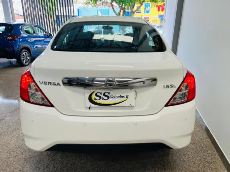 NISSAN Versa Sedan 1.6 16V 4P FLEX SL, Foto 4