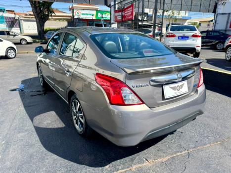NISSAN Versa Sedan 1.6 16V 4P UNIQUE FLEX XTRONIC AUTOMTICO CVT, Foto 4