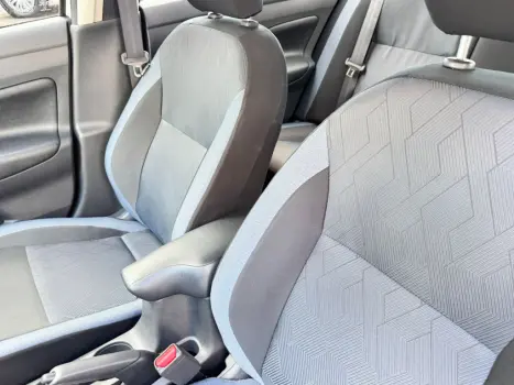 NISSAN Versa Sedan 1.6 16V 4P FLEX ADVANCE XTRONIC AUTOMTICO CVT, Foto 6