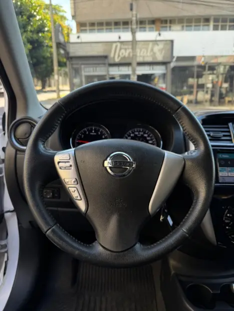 NISSAN Versa Sedan 1.6 16V 4P SL FLEX XTRONIC AUTOMTICO CVT, Foto 20