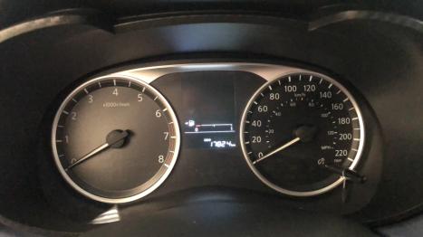 NISSAN Versa Sedan 1.6 16V 4P FLEX SENSE XTRONIC AUTOMTICO CVT, Foto 14