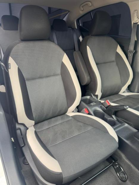 NISSAN Versa Sedan 1.6 16V 4P FLEX ADVANCE XTRONIC AUTOM�TICO CVT, Foto 13