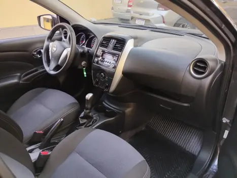 NISSAN Versa Sedan 1.6 16V 4P FLEX SL, Foto 2