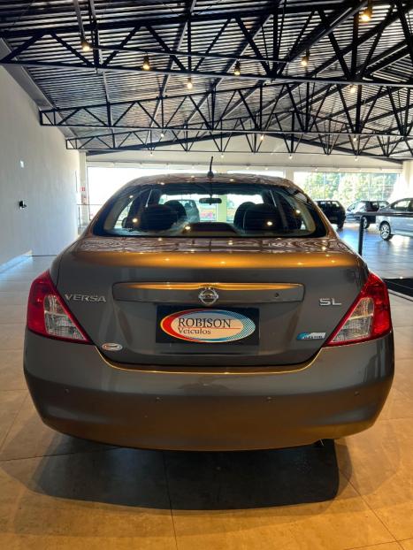 NISSAN Versa Sedan 1.6 16V 4P FLEX SL, Foto 5