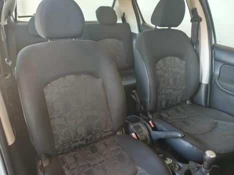 PEUGEOT 207 Hatch 1.4 4P XR FLEX, Foto 7