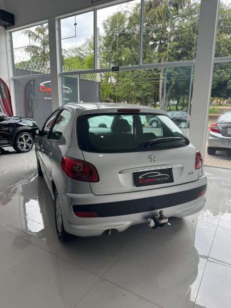 PEUGEOT 207 Hatch 1.4 XR FLEX, Foto 4
