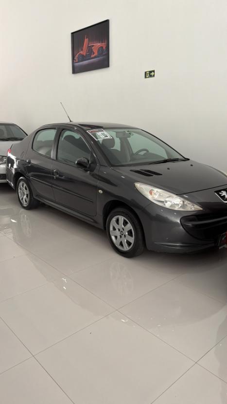 PEUGEOT 207 Sedan 1.4 4P PASSION XR FLEX, Foto 1