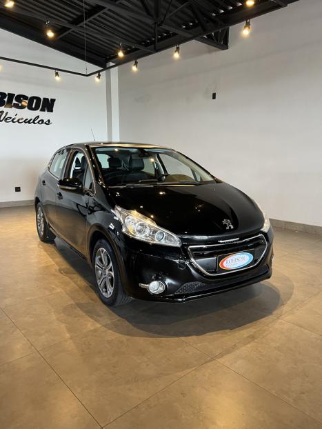 PEUGEOT 208 1.0 12V 4P FLEX GRIFFE TURBO 200 AUTOM�TICO CVT, Foto 2