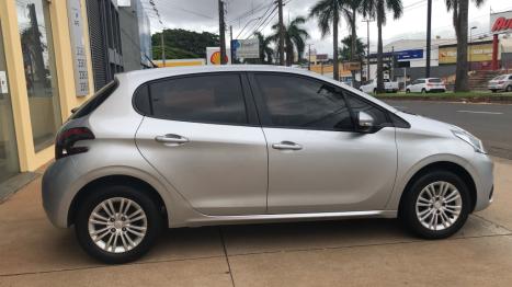 PEUGEOT 208 1.2 12V 4P ACTIVE PACK FLEX, Foto 3