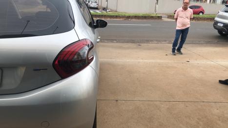 PEUGEOT 208 1.2 12V 4P ACTIVE PACK FLEX, Foto 10