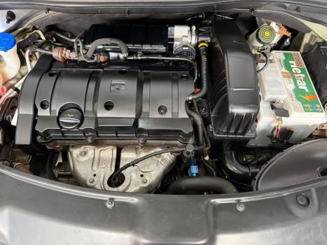 PEUGEOT 208 , Foto 11