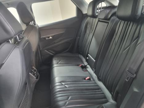PEUGEOT 3008 , Foto 3