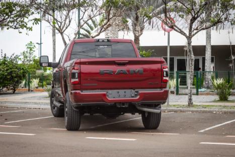 RAM 2500 6.7 I6 24V SLT CABINE DUPLA TURBO DIESEL NIGHT EDITION 4X4 AUTOMTICO, Foto 4