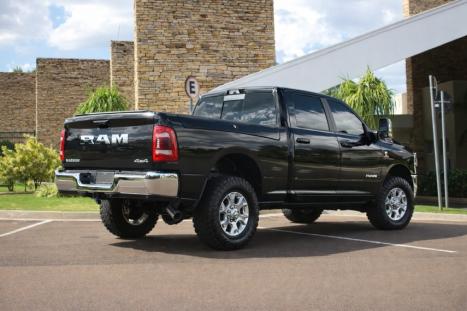 RAM 2500 6.7 I6 24V SLT CABINE DUPLA TURBO DIESEL LARAMIE 4X4 AUTOM�TICO, Foto 5