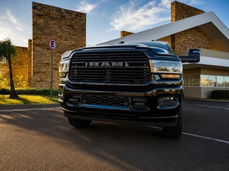 RAM 2500 6.7 I6 24V SLT CABINE DUPLA TURBO DIESEL NIGHT EDITION 4X4 AUTOM�TICO, Foto 3