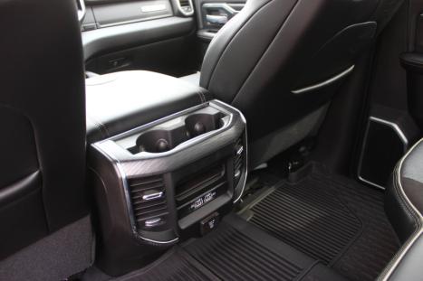 RAM 2500 6.7 I6 24V SLT CABINE DUPLA TURBO DIESEL NIGHT EDITION 4X4 AUTOM�TICO, Foto 16