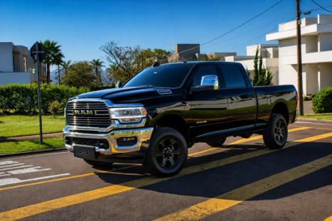 RAM 2500 6.7 I6 24V SLT CABINE DUPLA TURBO DIESEL LARAMIE 4X4 AUTOM�TICO, Foto 3