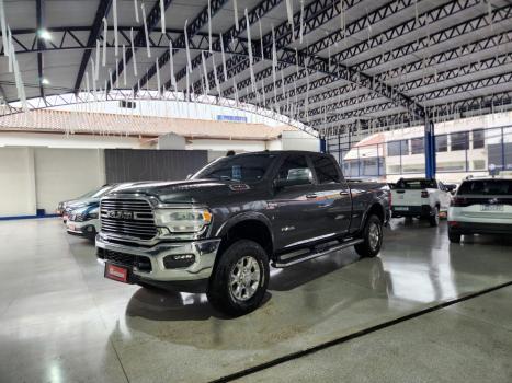 RAM 3500 6.7 I6 LARAMIE CABINE DUPLA TURBO DIESEL AUTOM�TICO, Foto 3
