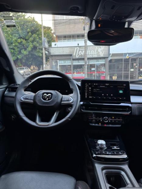 RAM Rampage 2.0 4P HURRICANE 4 TURBO R/T 4X4 AUTOM�TICO, Foto 7