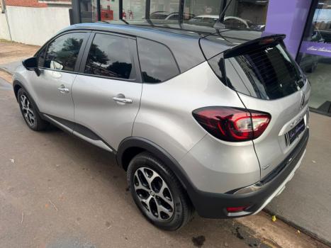 RENAULT Captur 1.3 16V 4P FLEX TCE INTENSE TURBO X-TRONIC AUTOMÁTICO CVT, Foto 5 RENAULT Captur 1.3 16V 4P FLEX TCE INTENSE TURBO X-TRONIC AUTOMÁTICO CVT, Foto 5