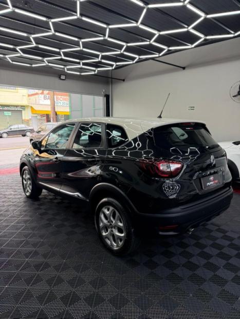RENAULT Captur 1.6 16V 4P FLEX SCE LIFE X-TRONIC CVT, Foto 6 RENAULT Captur 1.6 16V 4P FLEX SCE LIFE X-TRONIC CVT, Foto 6