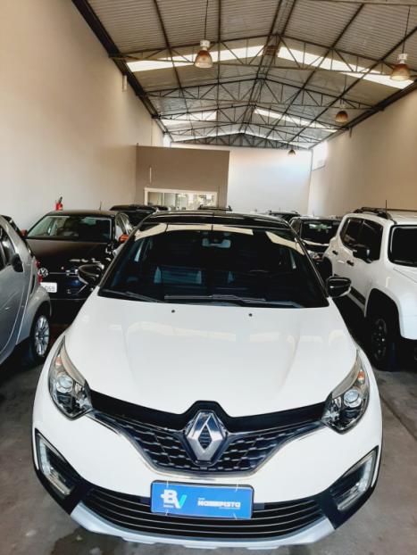 RENAULT Captur 1.6 16V 4P FLEX SCE INTENSE X-TRONIC CVT, Foto 7