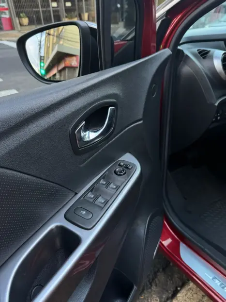 RENAULT Captur 1.6 16V 4P FLEX BOSE AUTOM�TICO, Foto 20