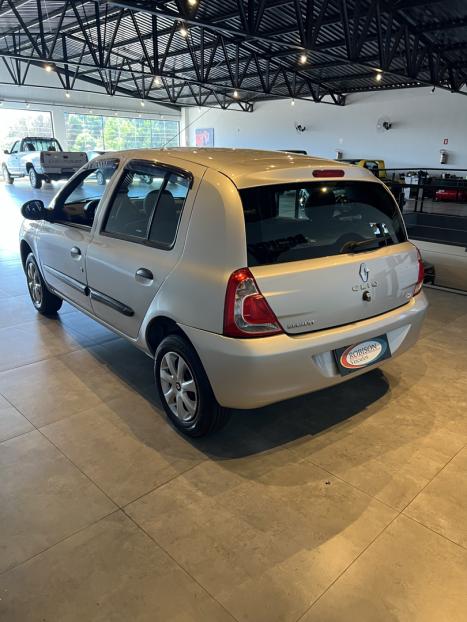 RENAULT Clio Sedan 1.0 16V 4P AUTHENTIQUE, Foto 4