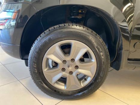 RENAULT Duster 1.6 16V 4P FLEX SCE AUTHENTIQUE X-TRONIC AUTOM�TICO, Foto 6