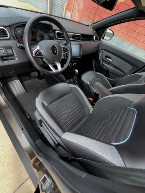 RENAULT Duster 1.6 16V 4P FLEX SCE ICONIC X-TRONIC AUTOM�TICO, Foto 16