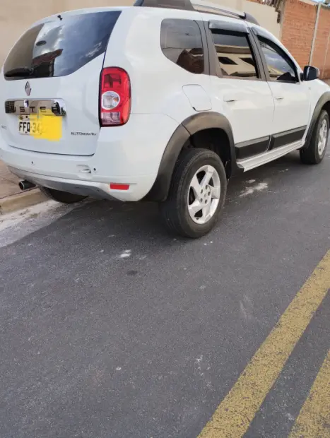 RENAULT Duster 2.0 16V 4P FLEX DYNAMIQUE AUTOM�TICO, Foto 12