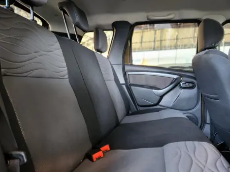 RENAULT Duster 2.0 16V 4P FLEX DYNAMIQUE AUTOM�TICO, Foto 13